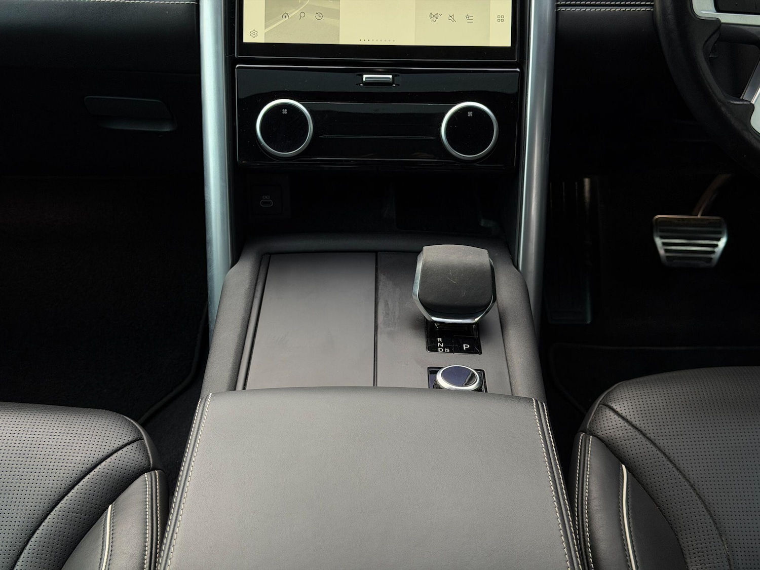 Used Land Rover Discovery 2023 for sale - 77074972: Photo 75