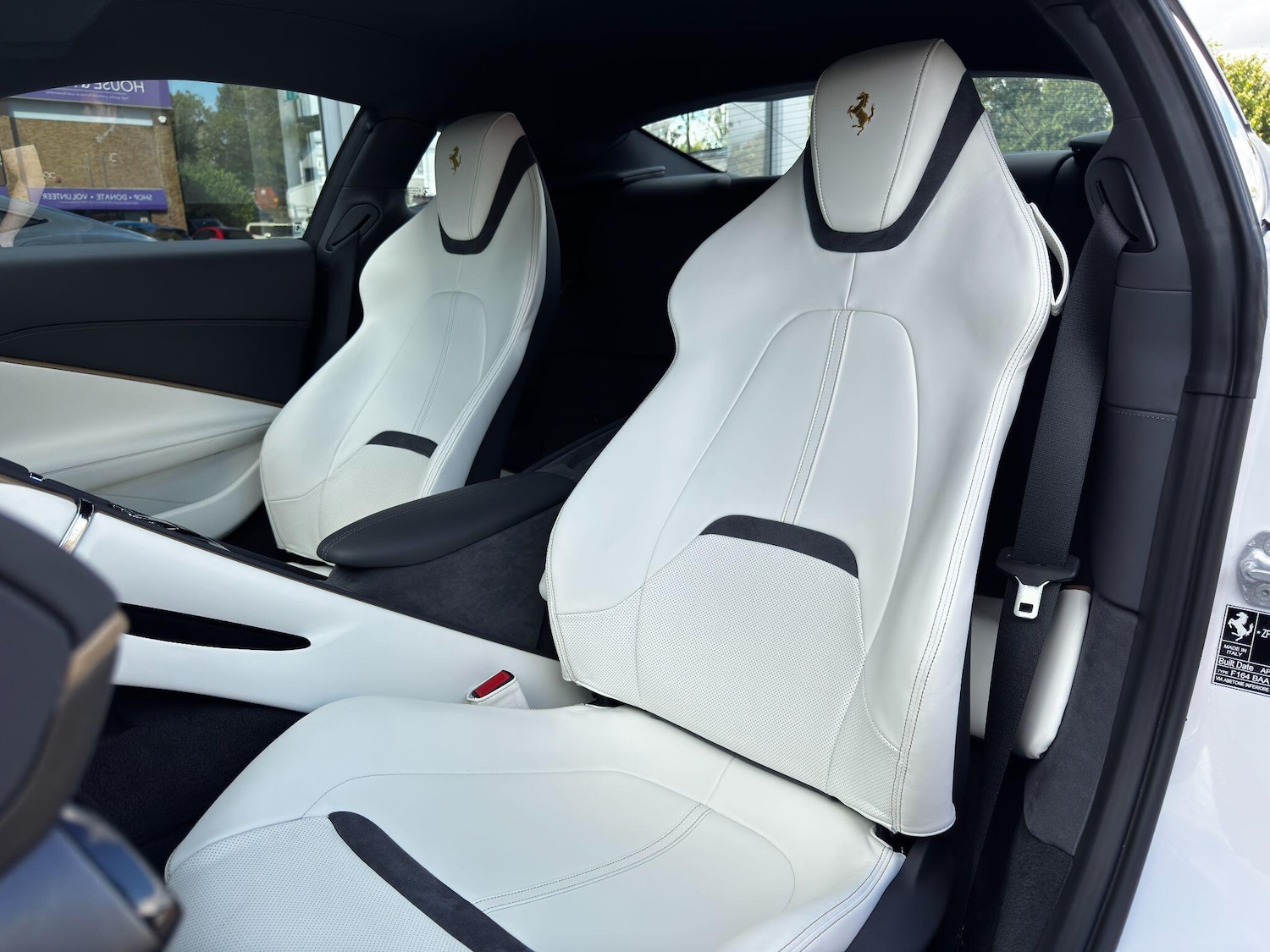 Used Ferrari Roma 2025 for sale - 76336118: Photo 19