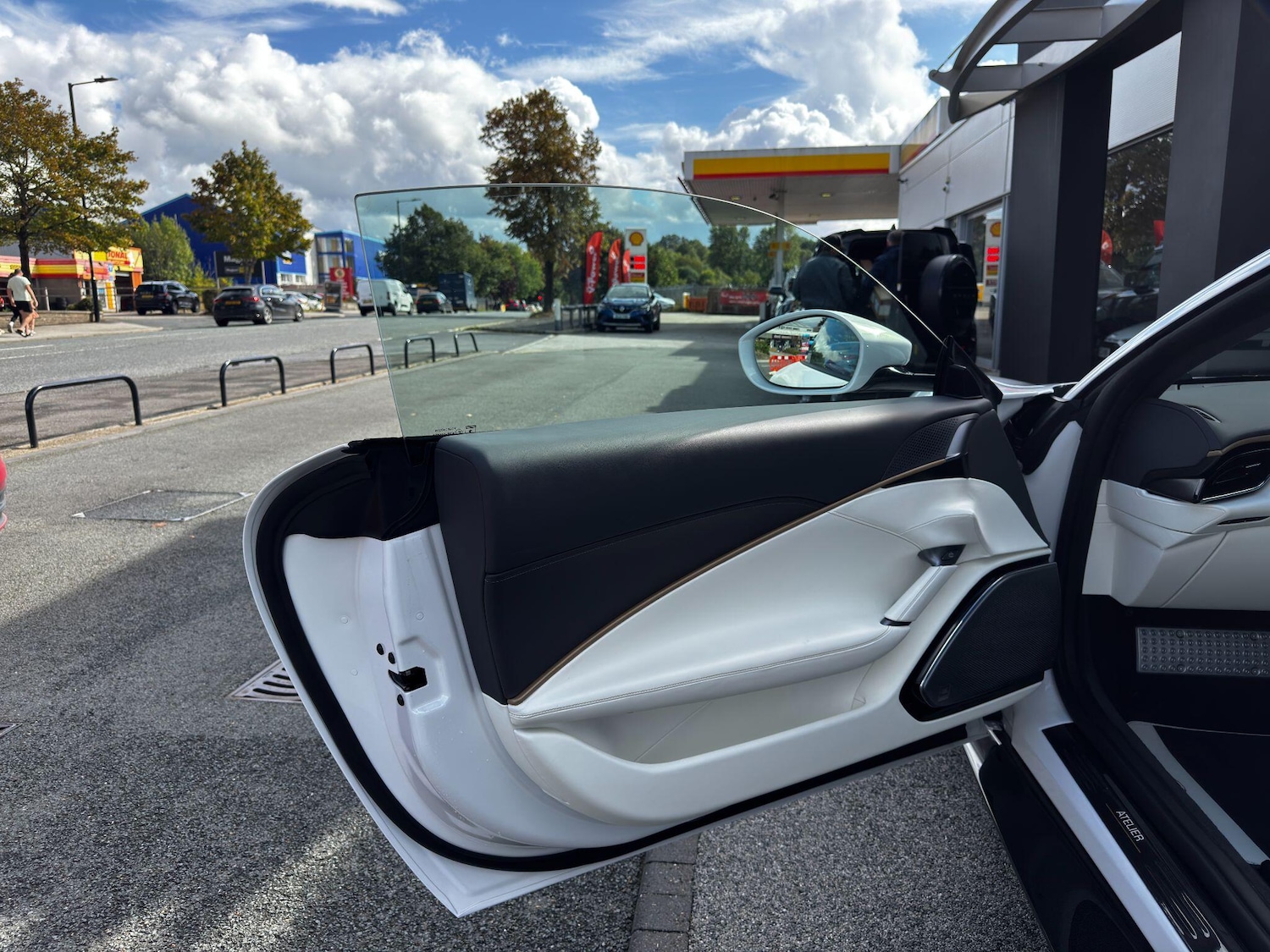 Used Ferrari Roma 2025 for sale - 76336118: Photo 24