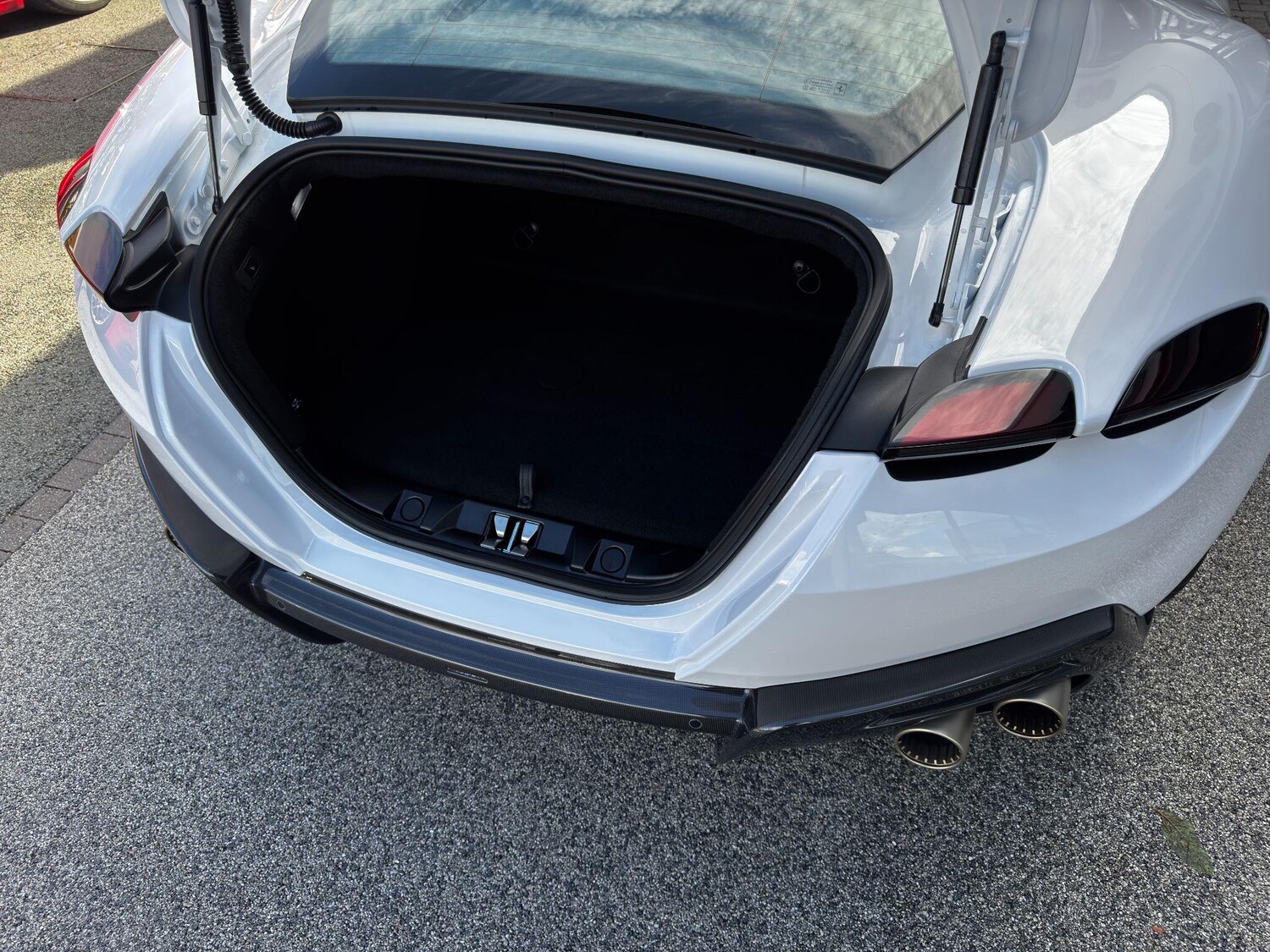 Used Ferrari Roma 2025 for sale - 76336118: Photo 27