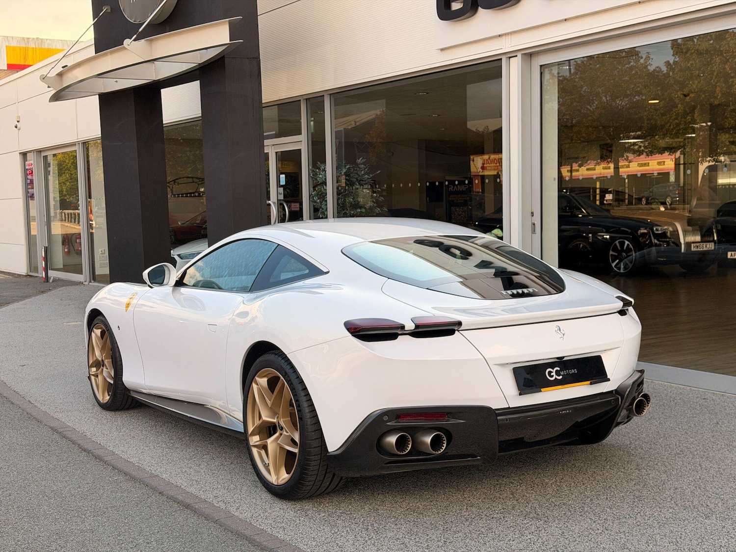 Used Ferrari Roma 2025 for sale - 76336118: Photo 6