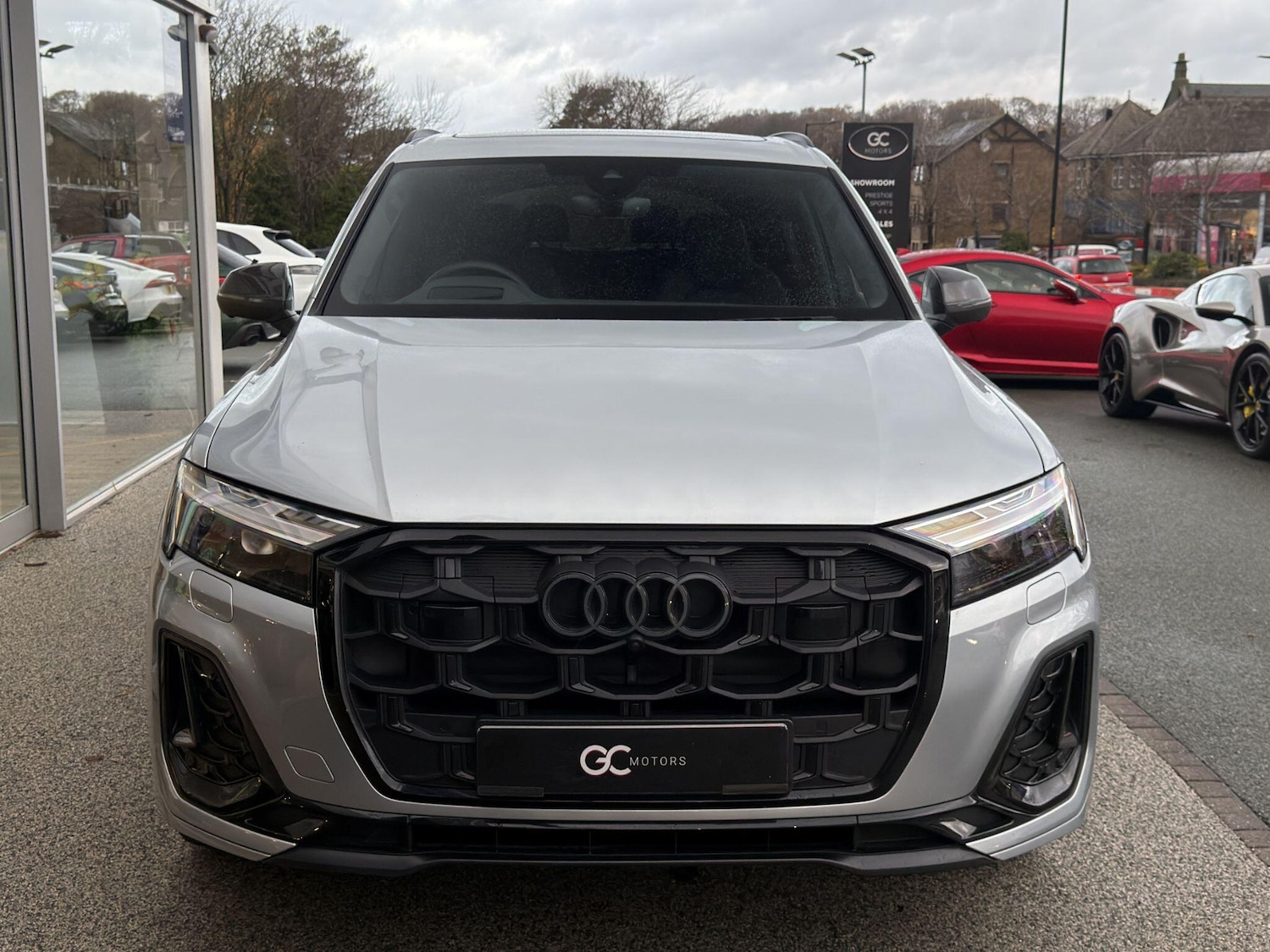 Used Audi Q7 2025 for sale - 76887275: Photo 3