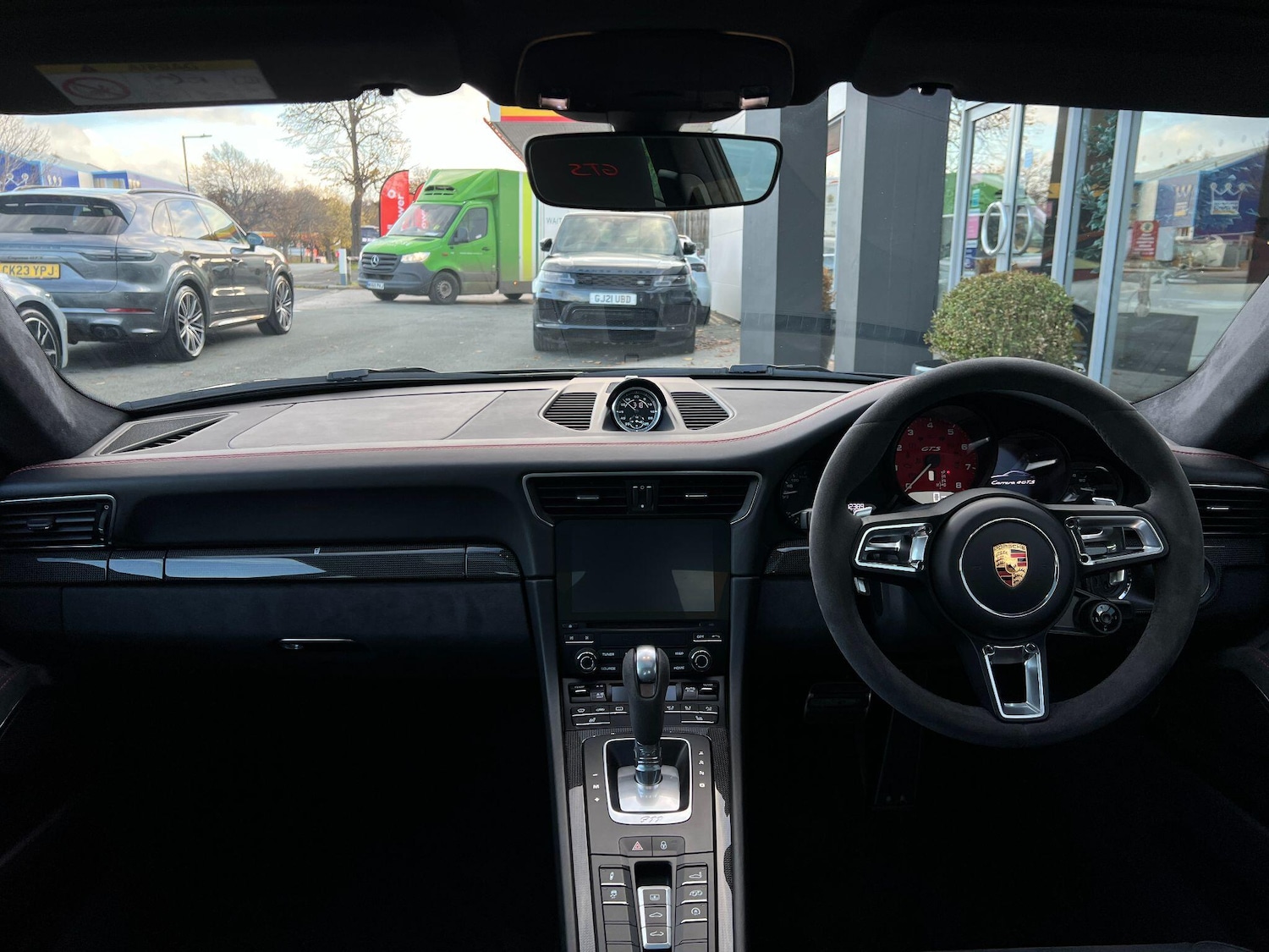 Used Porsche 911 for sale - 76432408: Photo 10