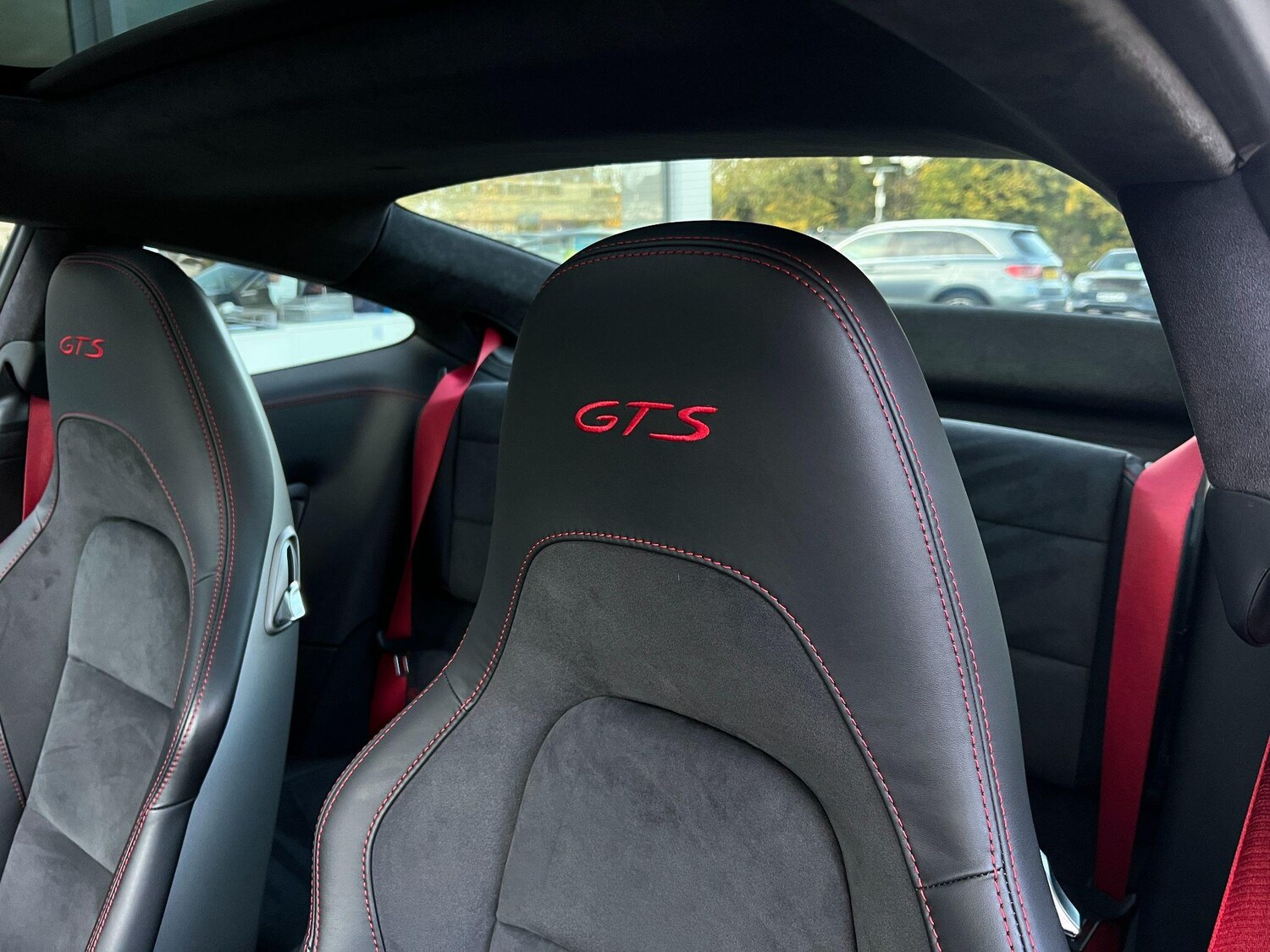 Used Porsche 911 for sale - 76432408: Photo 48