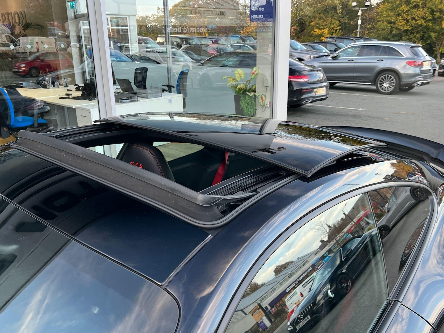 Used Porsche 911 for sale - 76432408: Photo 71