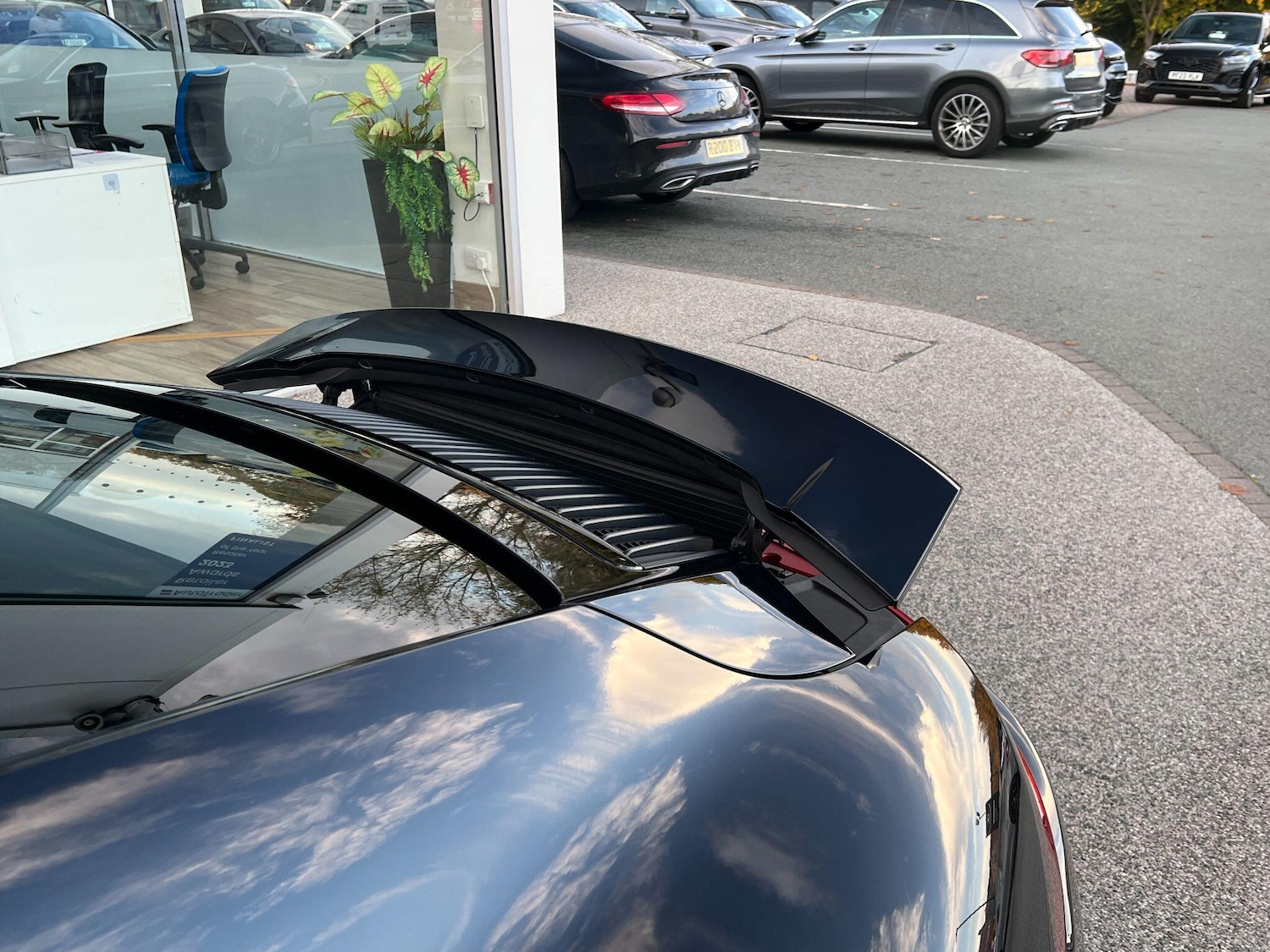 Used Porsche 911 for sale - 76432408: Photo 74