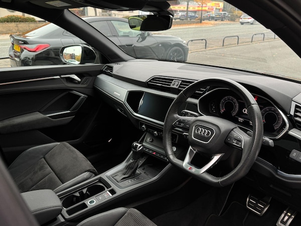 Used Audi Q3 2020 for sale - 76306422: Photo 9