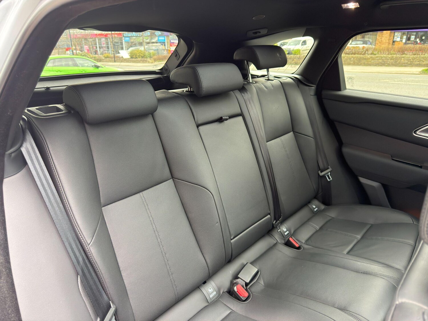 Used Land Rover Range Rover Velar 2024 for sale - 77839348: Photo 17