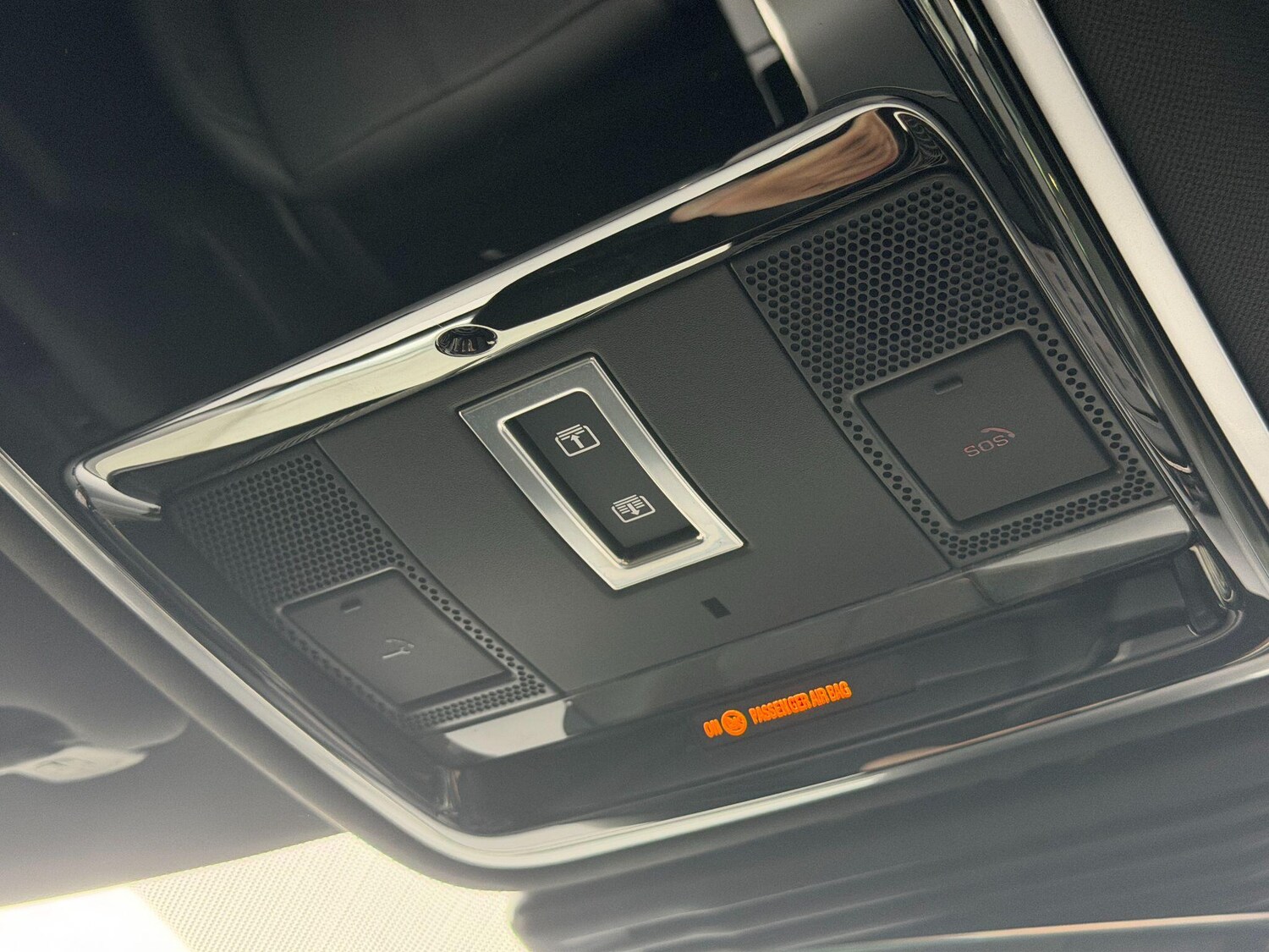 Used Land Rover Range Rover Velar 2024 for sale - 77839348: Photo 36