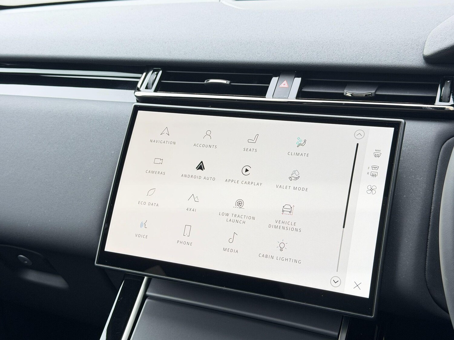 Used Land Rover Range Rover Velar 2024 for sale - 77839348: Photo 41