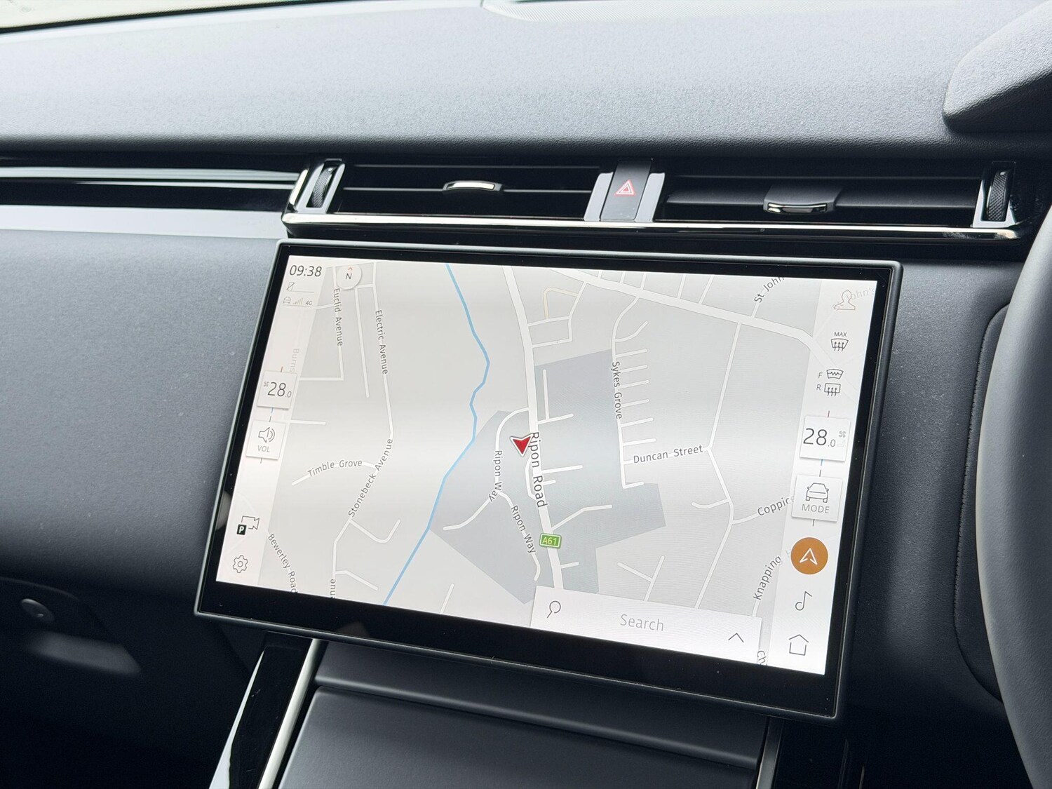 Used Land Rover Range Rover Velar 2024 for sale - 77839348: Photo 42