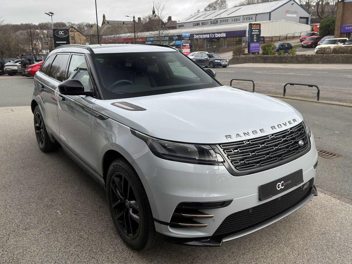 Used Land Rover Range Rover Velar 2024 for sale - 77839348: Photo 8