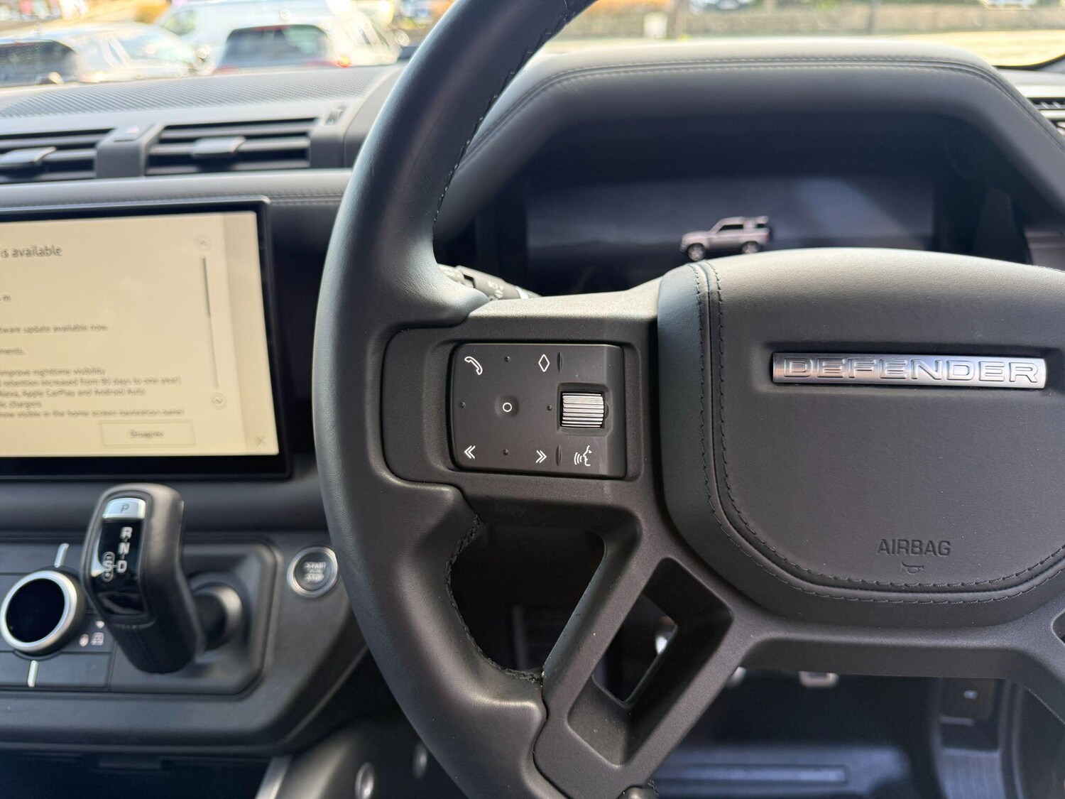 Used Land Rover Defender 90 2025 for sale - 78073014: Photo 18