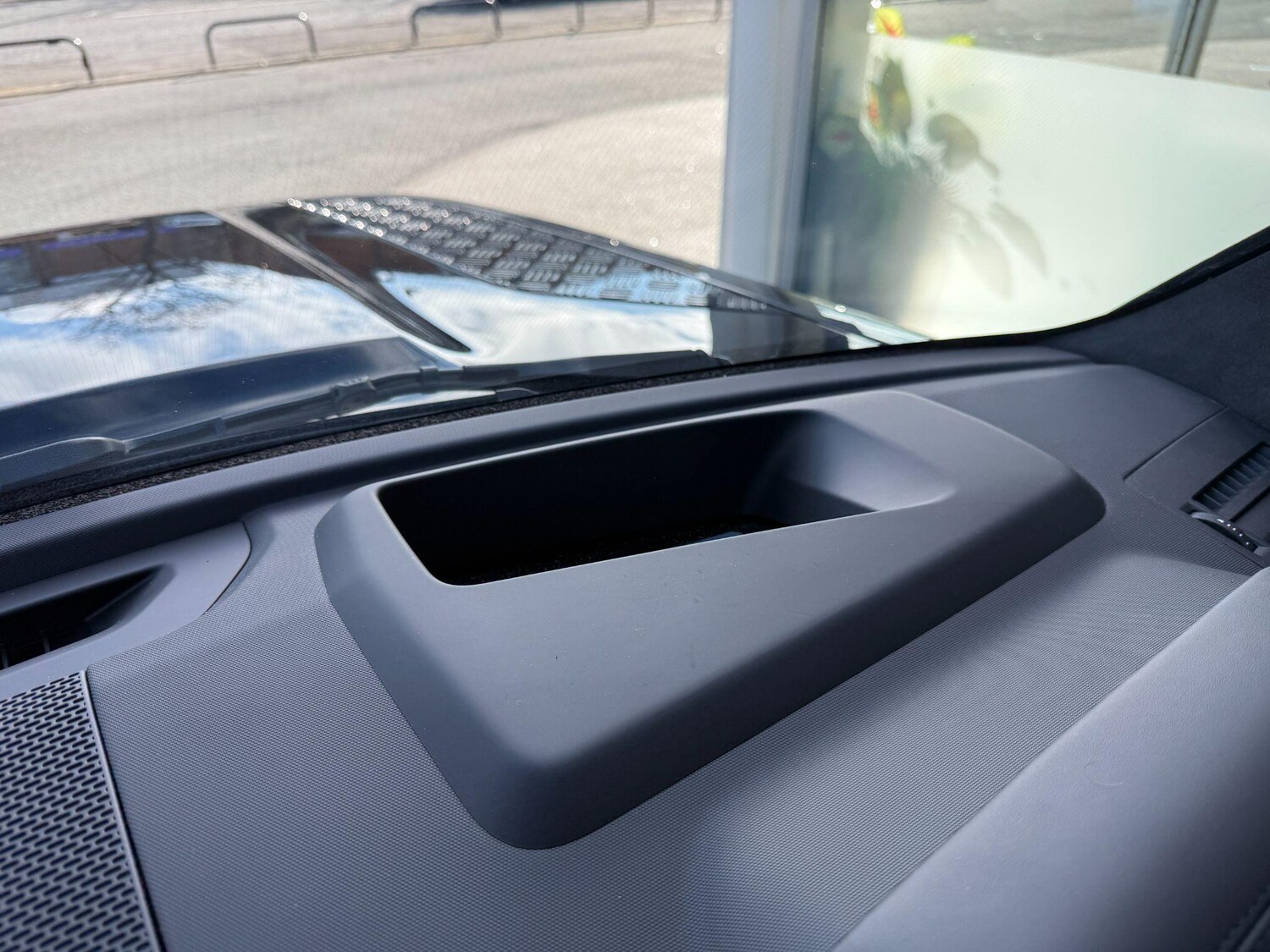 Used Land Rover Defender 90 2025 for sale - 78073014: Photo 21