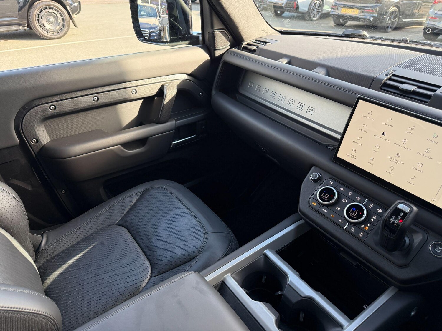 Used Land Rover Defender 90 2025 for sale - 78073014: Photo 22