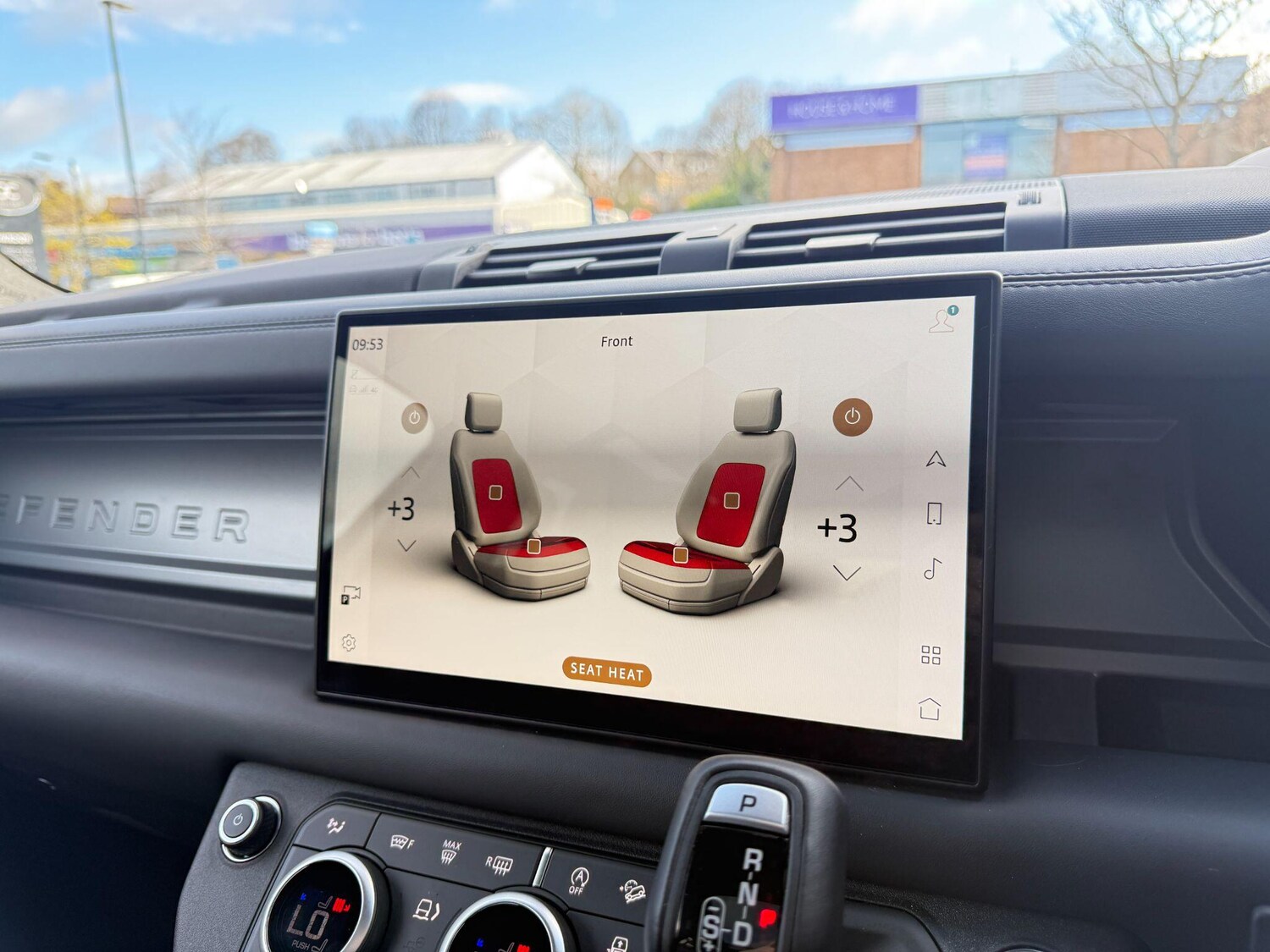 Used Land Rover Defender 90 2025 for sale - 78073014: Photo 29