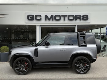 Used Land Rover Defender 90 2024 for sale - 79565157: Photo