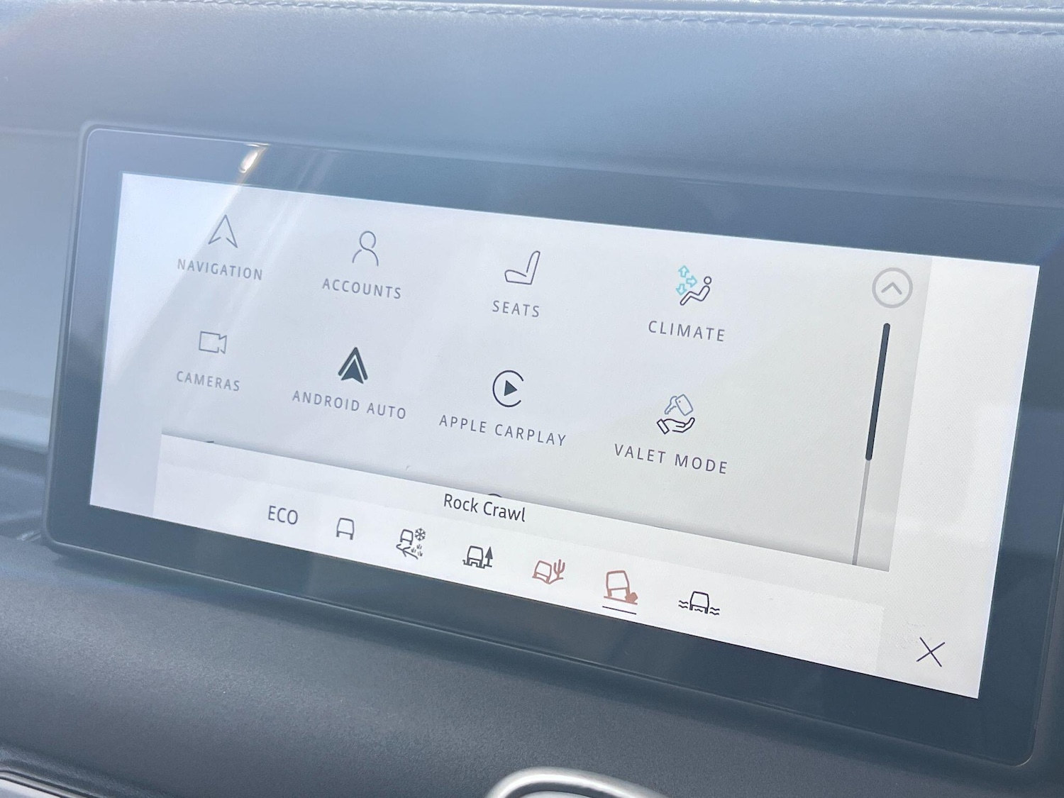 Used Land Rover Defender 90 for sale - 77215777: Photo 29