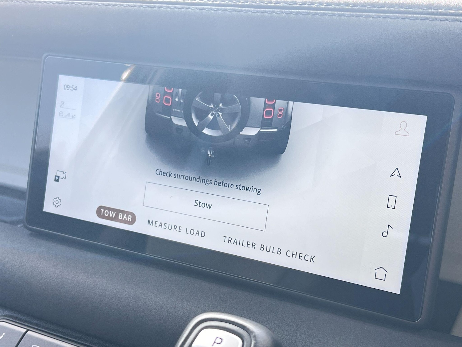 Used Land Rover Defender 90 for sale - 77215777: Photo 32