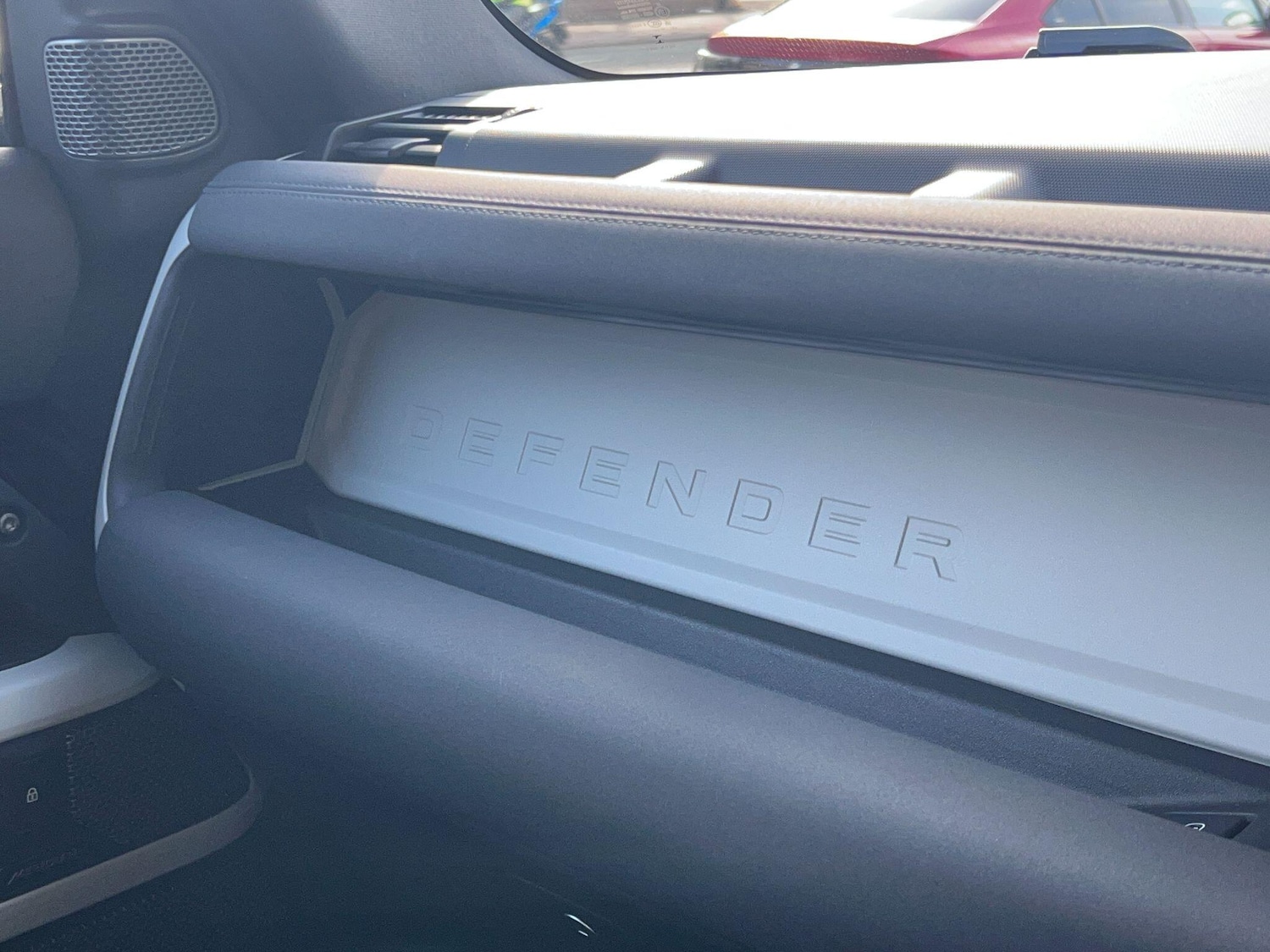 Used Land Rover Defender 90 for sale - 77215777: Photo 50