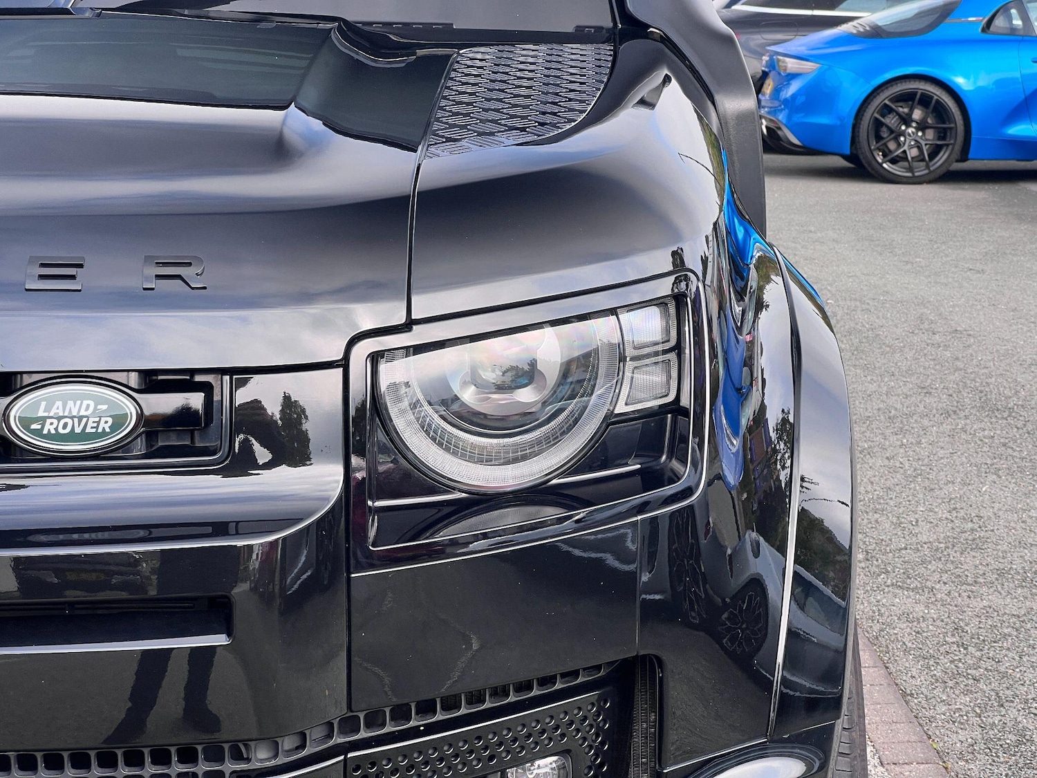 Used Land Rover Defender 90 for sale - 77215777: Photo 59