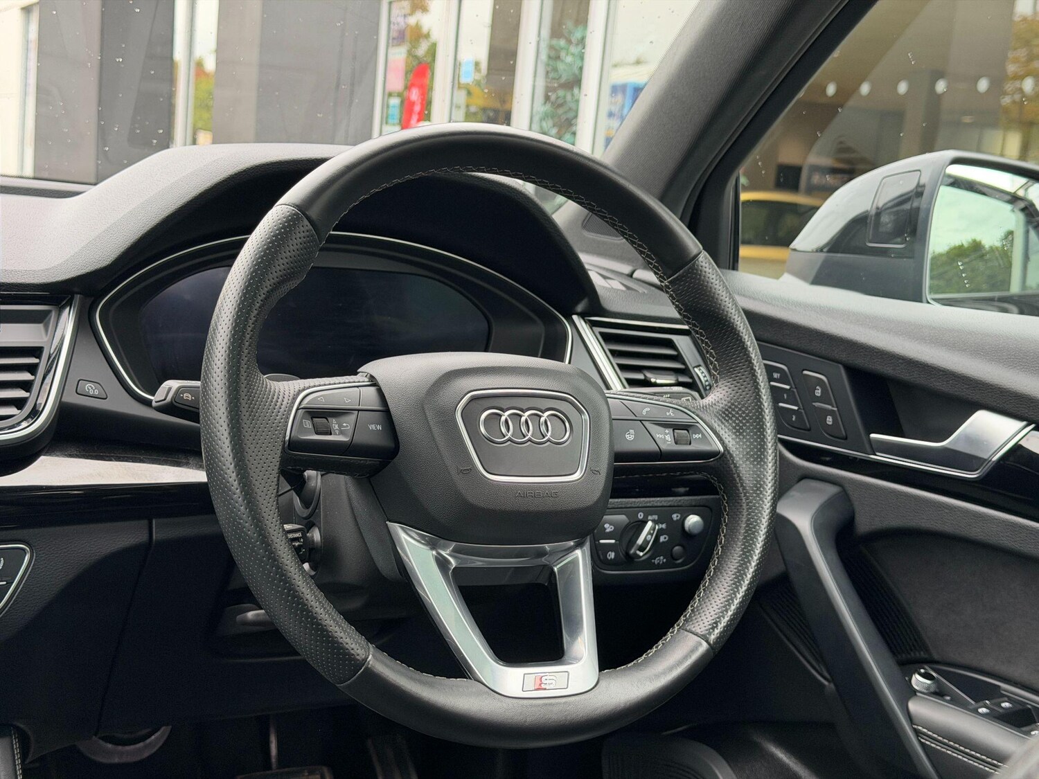 Used Audi Q5 2023 for sale - 76137969: Photo 23