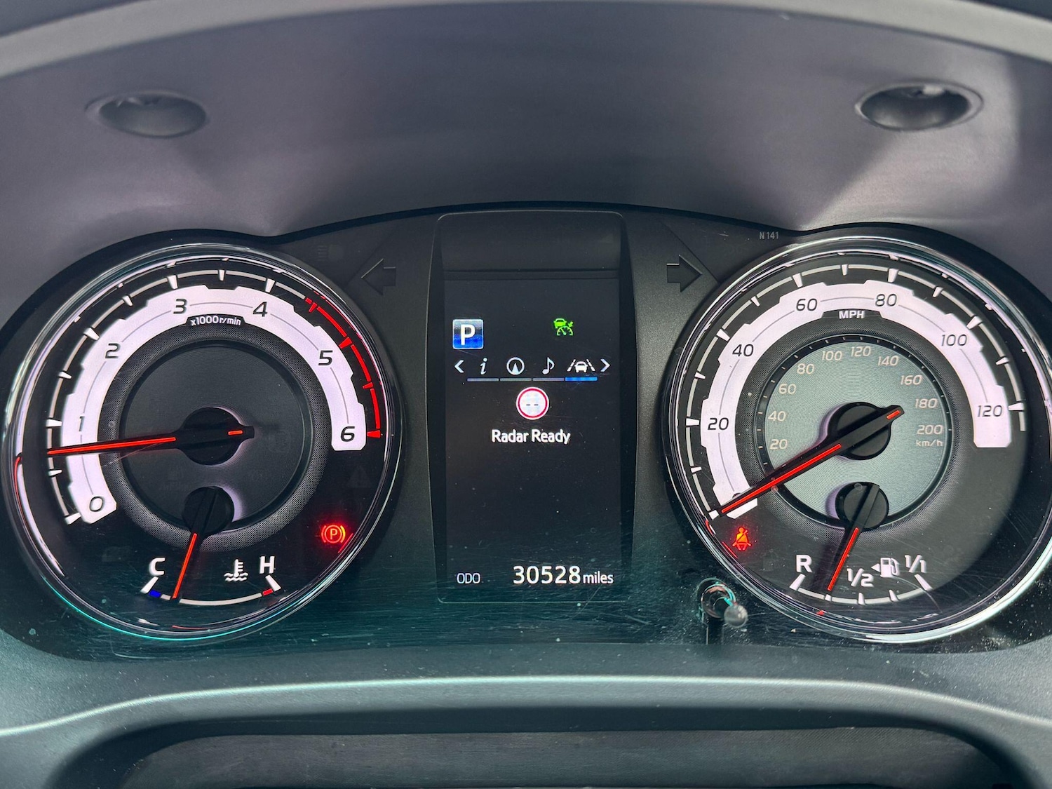 Used Toyota Hilux 2020 for sale - 76138448: Photo 28