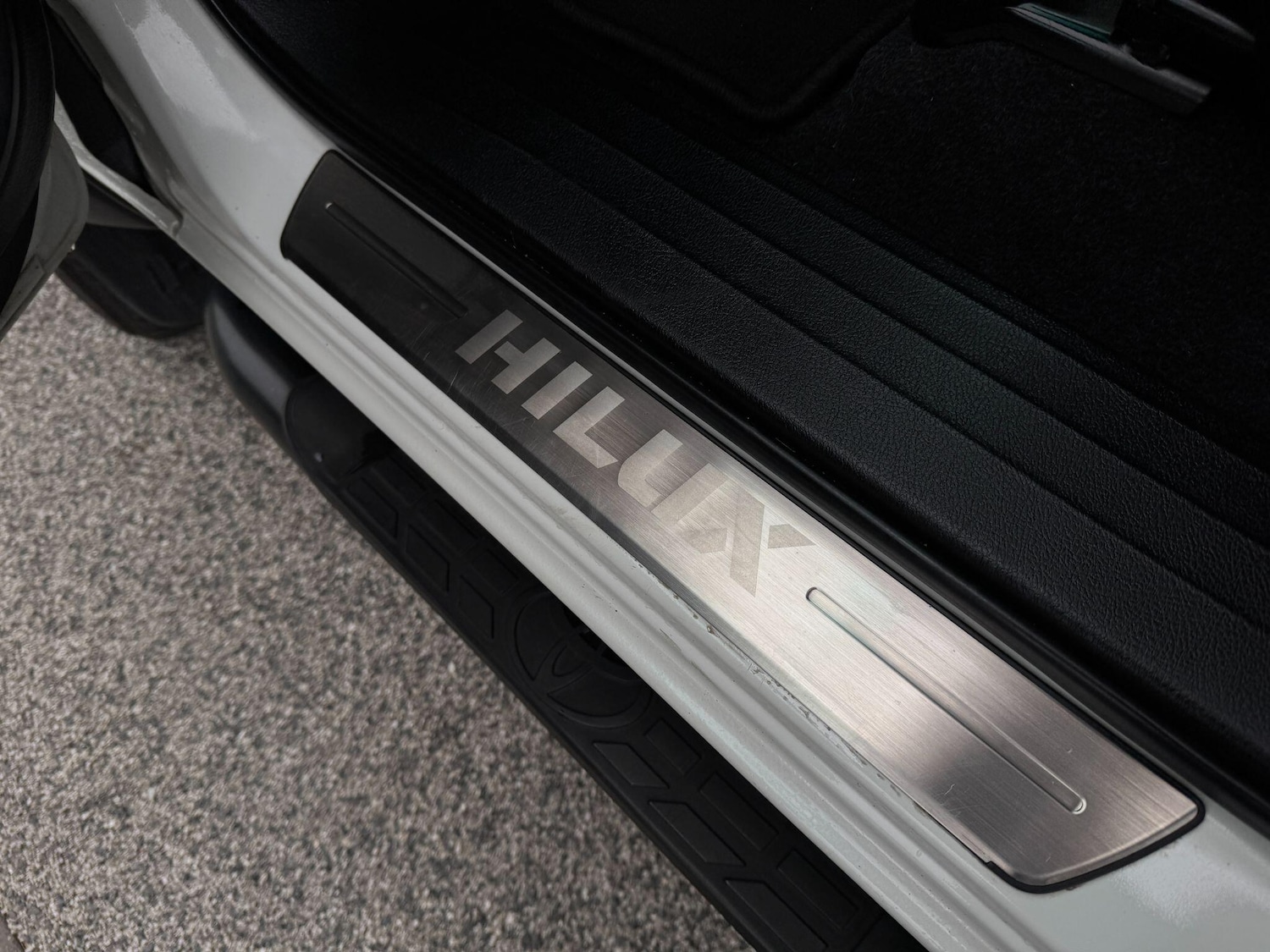 Used Toyota Hilux 2020 for sale - 76138448: Photo 41