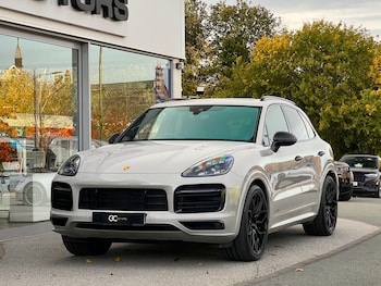 2022 (72) - 4.0T V8 GTS SUV 5dr Petrol TiptronicS 4WD Euro 6 (s/s) (460 ps)