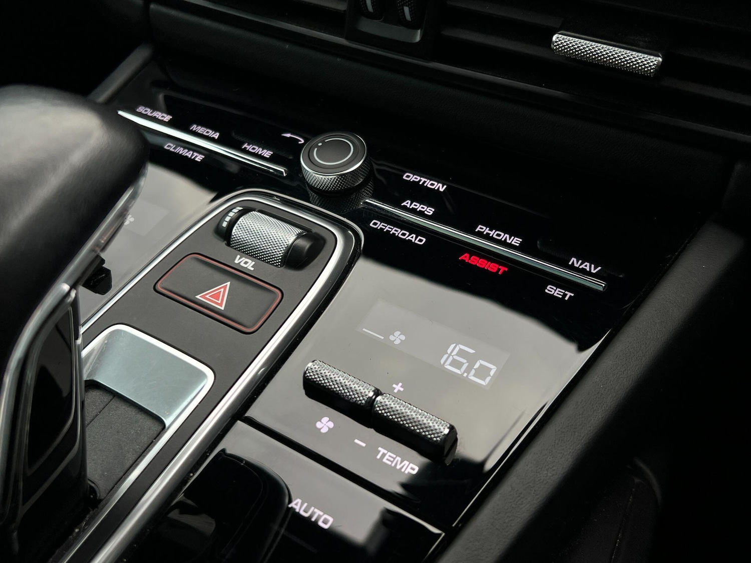 Used Porsche Cayenne 2022 for sale - 76326904: Photo 45