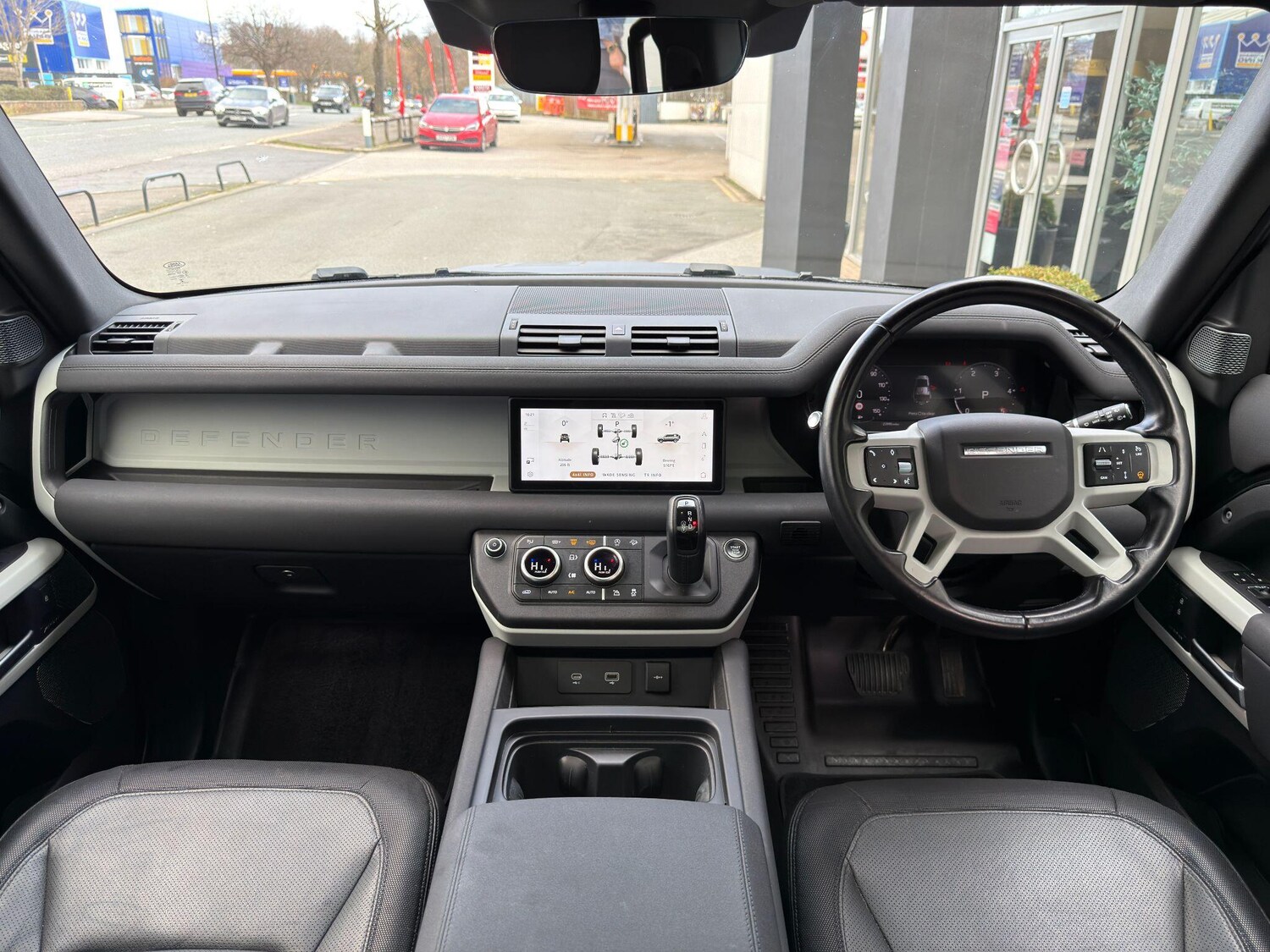 Used Land Rover Defender 110 for sale - 77671247: Photo 11