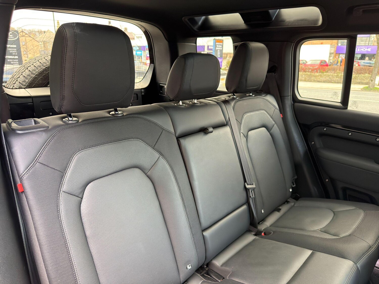 Used Land Rover Defender 110 for sale - 77671247: Photo 18