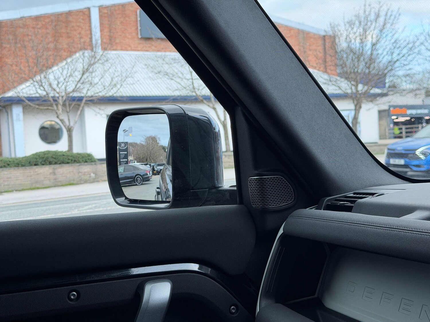 Used Land Rover Defender 110 for sale - 77671247: Photo 48