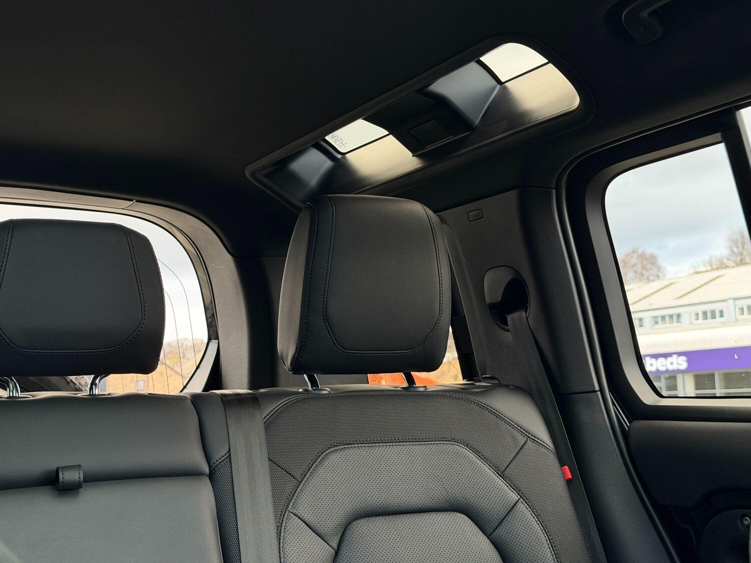 Used Land Rover Defender 110 for sale - 77671247: Photo 56