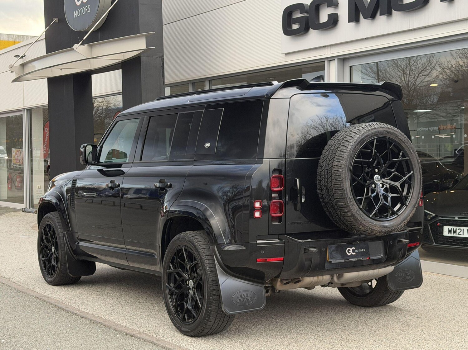 Used Land Rover Defender 110 for sale - 77671247: Photo 6