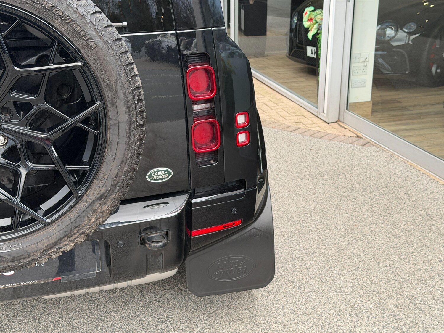 Used Land Rover Defender 110 for sale - 77671247: Photo 63