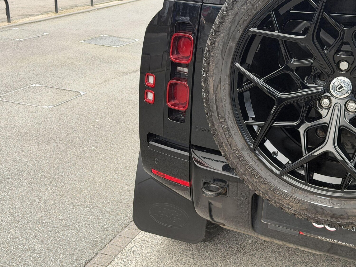 Used Land Rover Defender 110 for sale - 77671247: Photo 64