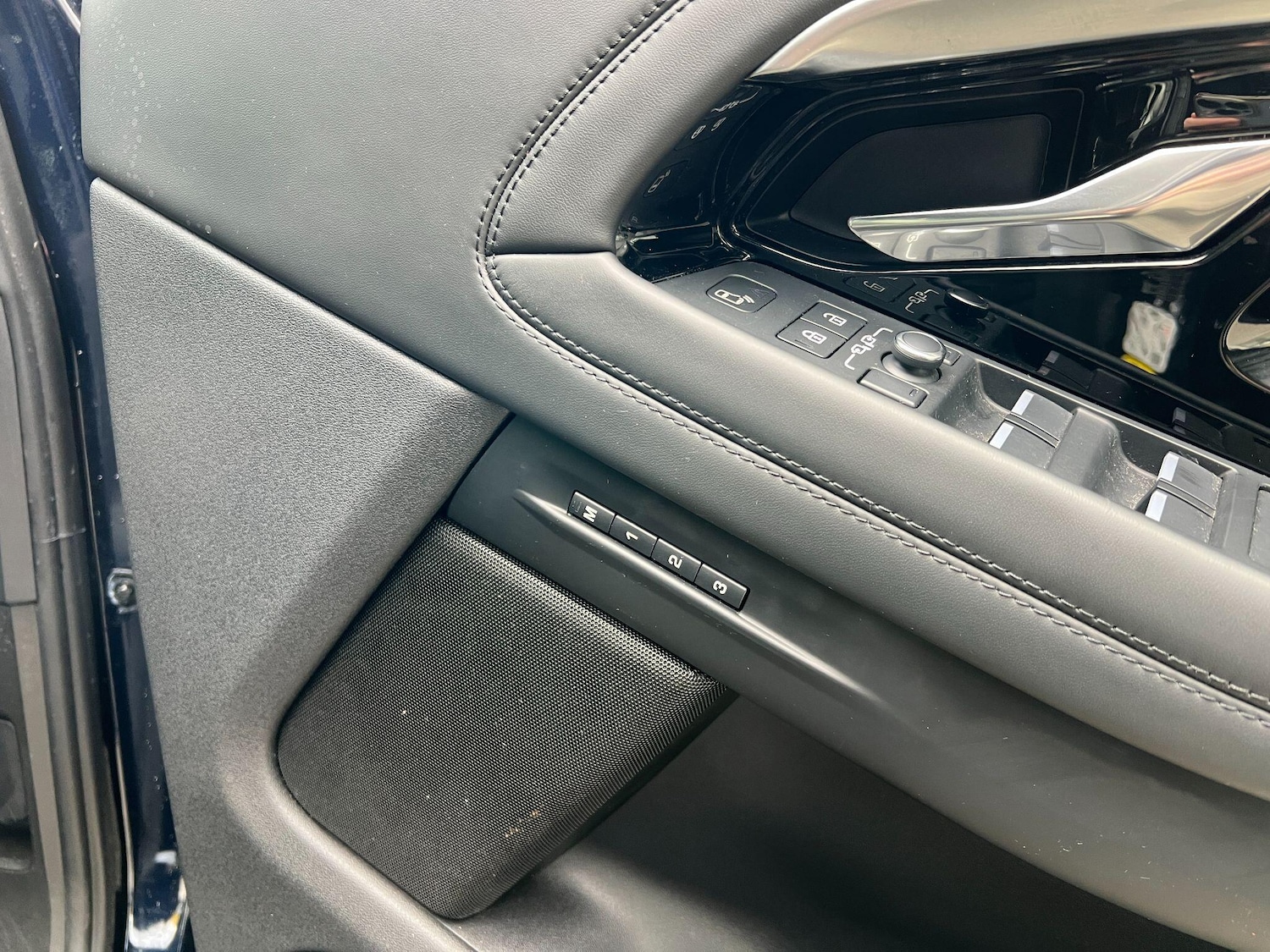 Used Land Rover Range Rover Evoque 2021 for sale - 76370337: Photo 42
