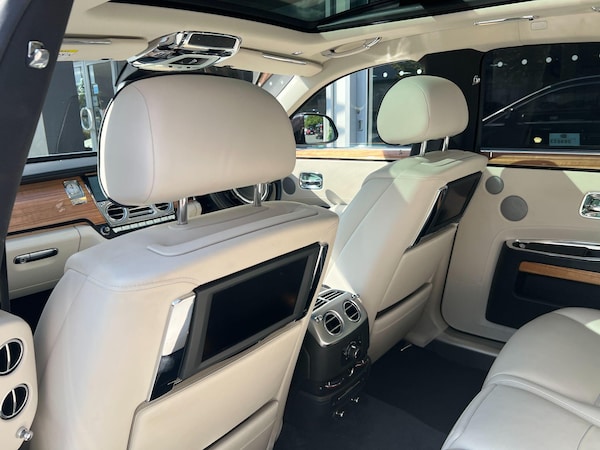 Used Rolls-Royce Ghost for sale - 75577132: Photo 22