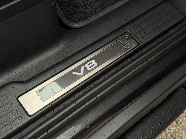 Used Land Rover Defender 90 2025 for sale - 76158375: Photo 35