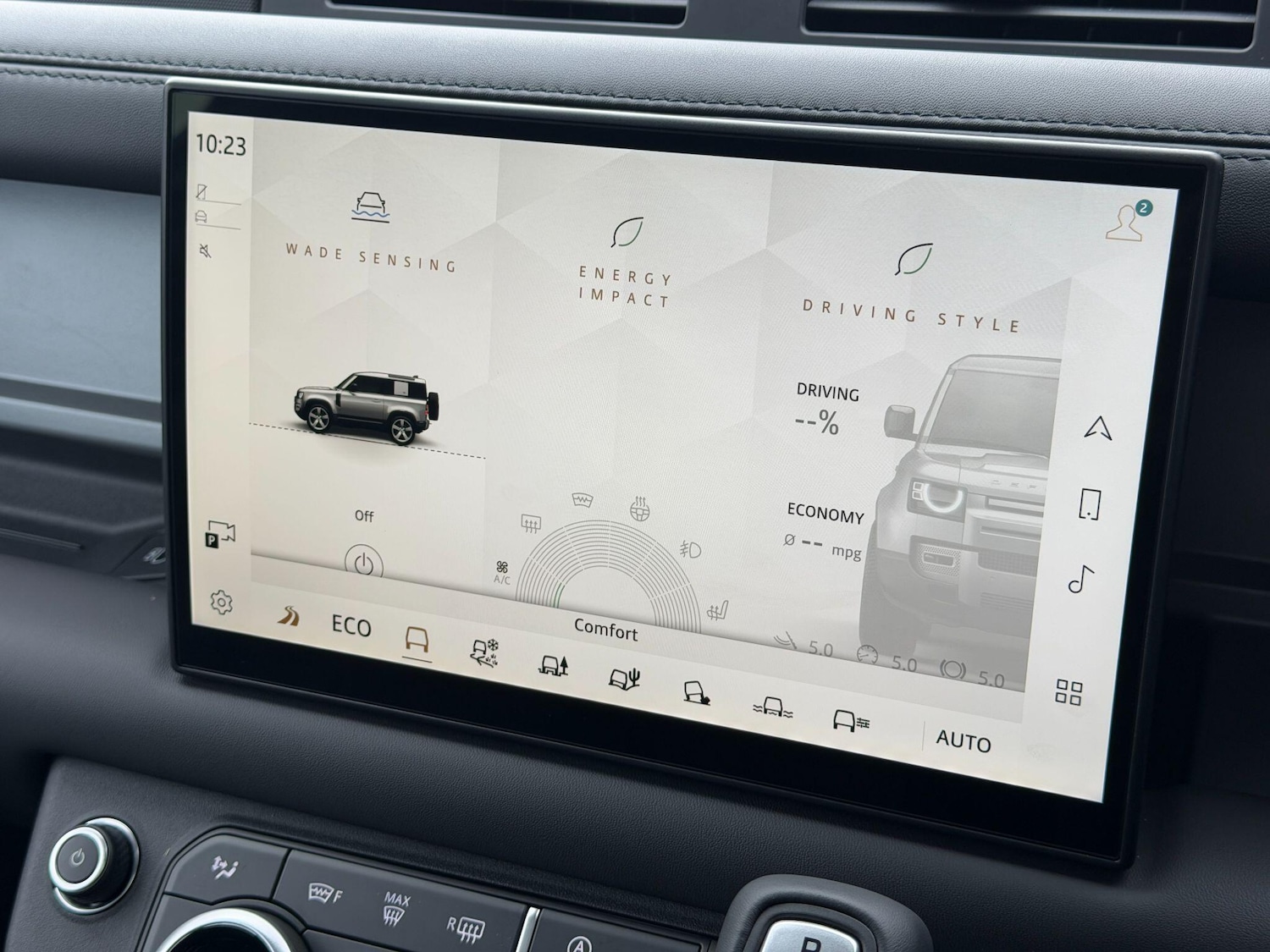 Used Land Rover Defender 90 2025 for sale - 76158375: Photo 61