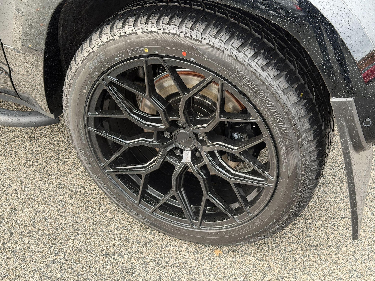 Used Land Rover Defender 90 2025 for sale - 76158375: Photo 76