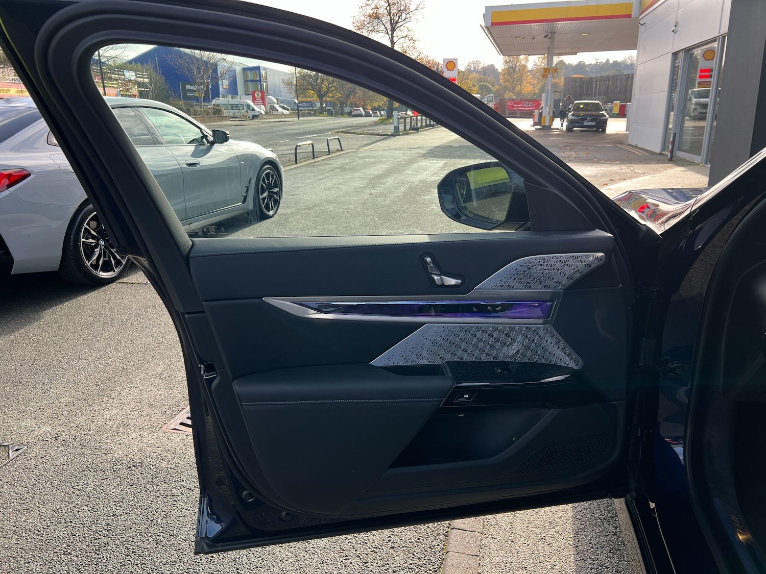 Used BMW 7 Series 2025 for sale - 76408551: Photo 64