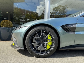 Used Aston Martin Vantage 2019 for sale - 75756961: Photo