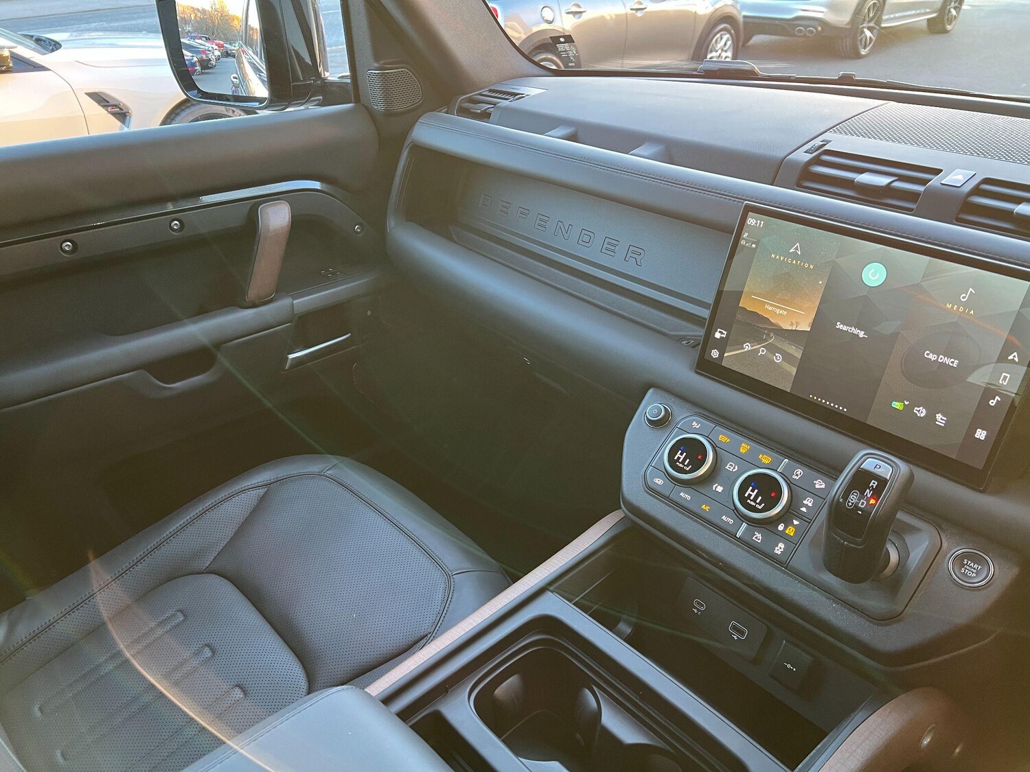 Used Land Rover Defender 110 2023 for sale - 77091821: Photo 32