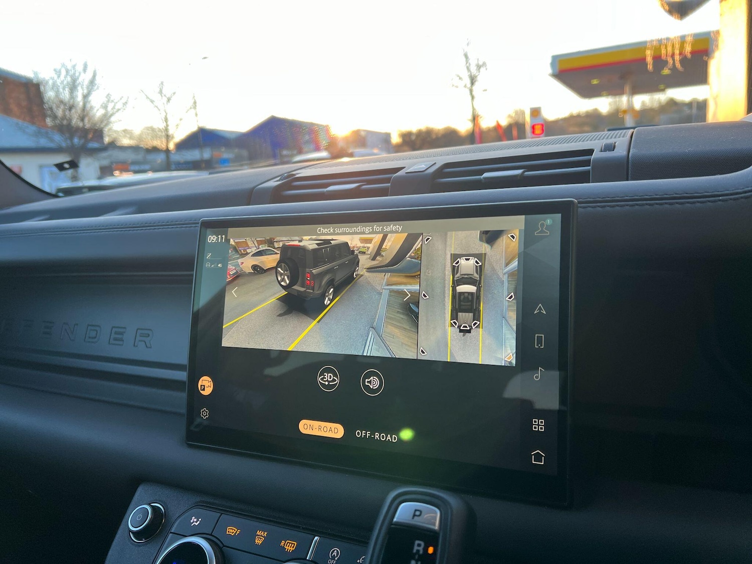 Used Land Rover Defender 110 2023 for sale - 77091821: Photo 35