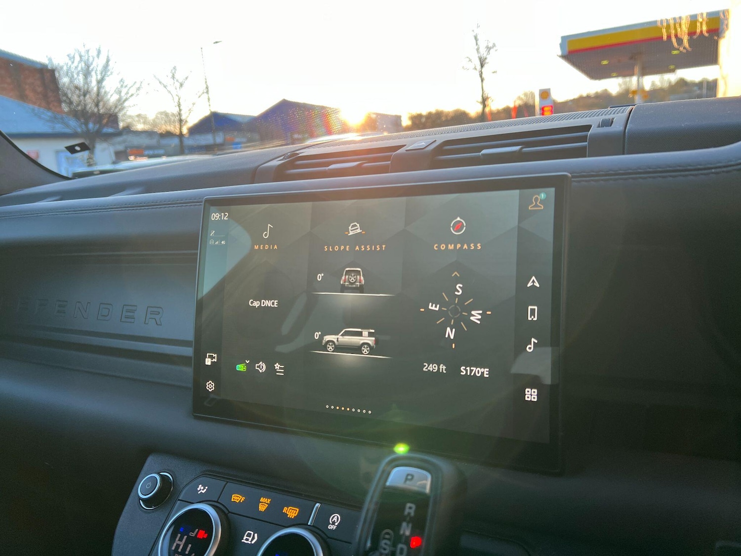 Used Land Rover Defender 110 2023 for sale - 77091821: Photo 40