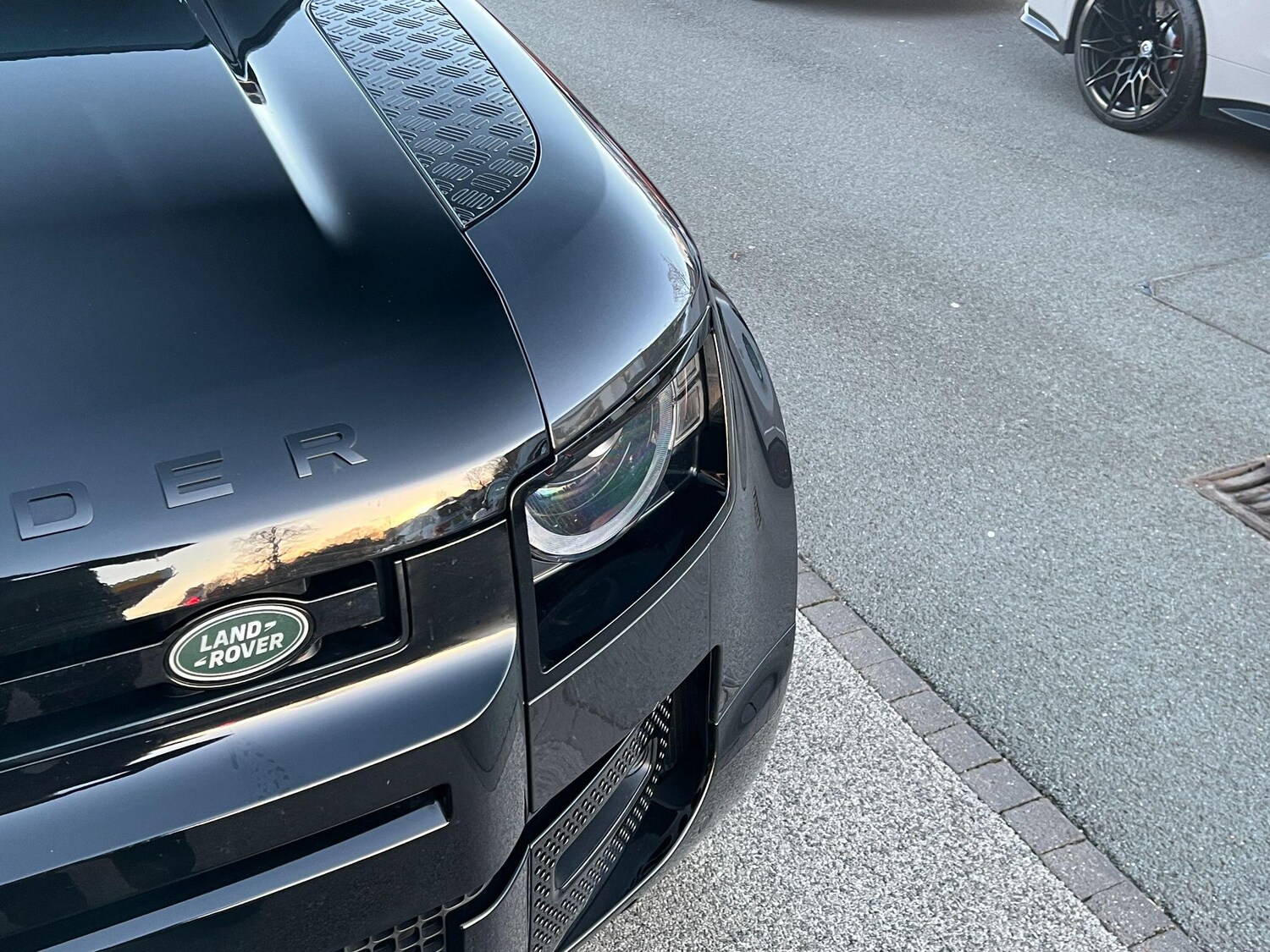 Used Land Rover Defender 110 2023 for sale - 77091821: Photo 69