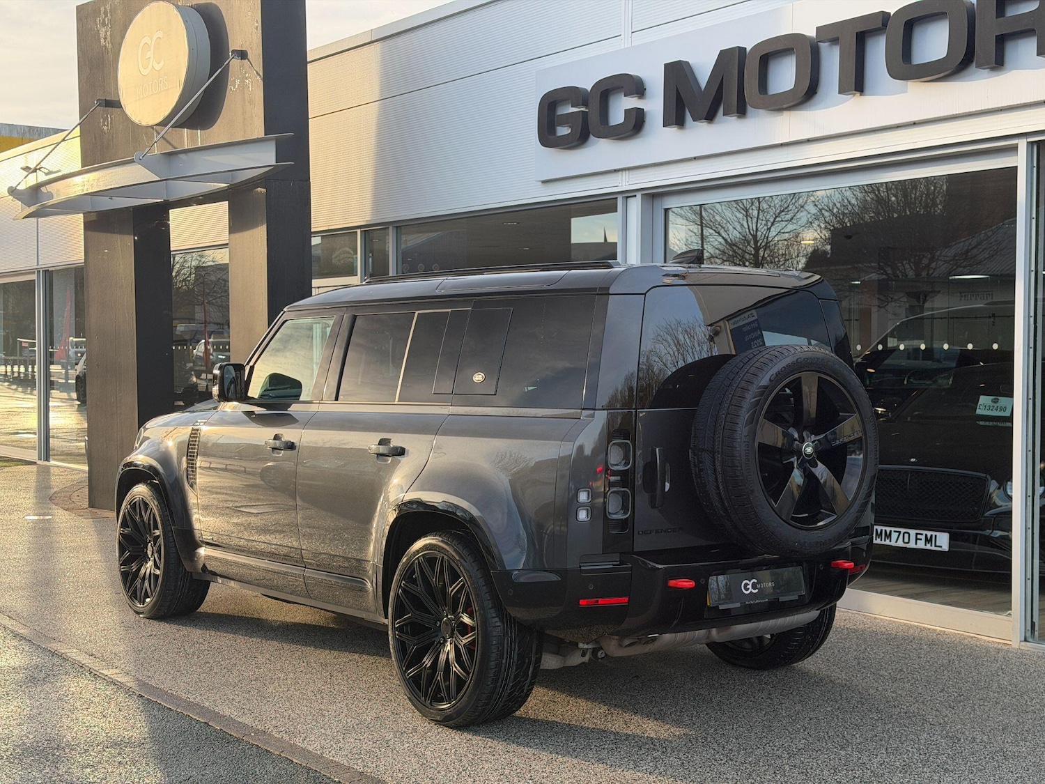 Used Land Rover Defender 110 2023 for sale - 77091821: Photo 7