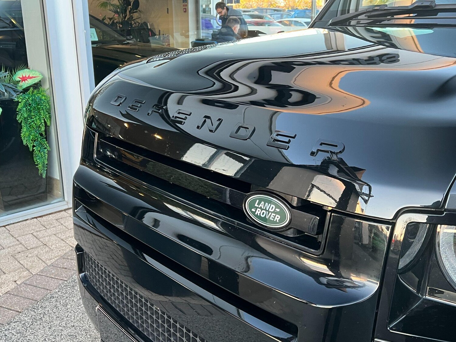 Used Land Rover Defender 110 2023 for sale - 77091821: Photo 70